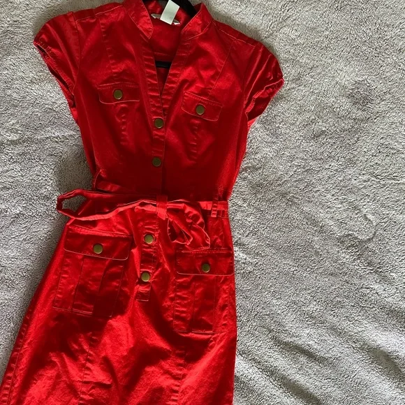 Knee length H&M Button up dress - Picture 2 of 4